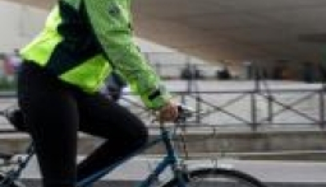 Veste pour cyclistes visible par caméras embarquées